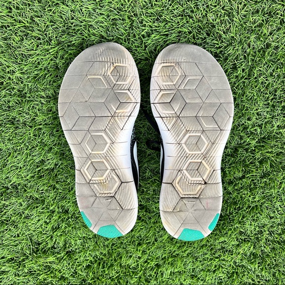 📣❣️CLEARANCE❣️ Nike Women's Athletic Flex Contract Sneakers Running Shoes - Picture 9 of 10